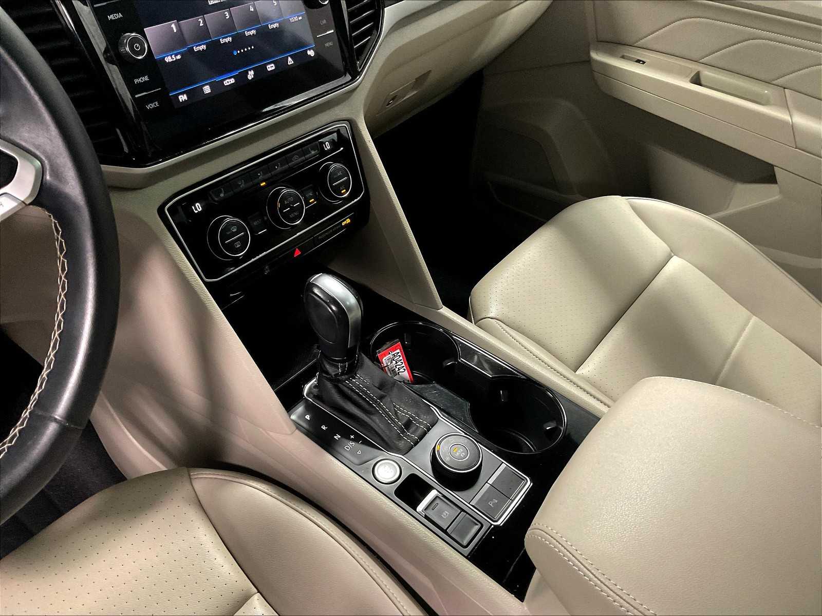2022 Volkswagen Atlas V6 SE Technology photo 17
