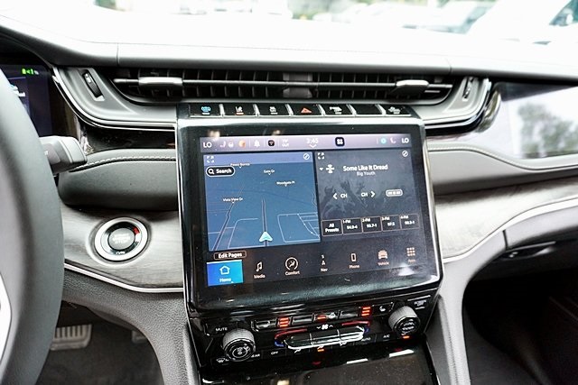 Used 2022 Brown Jeep 4xe image 25