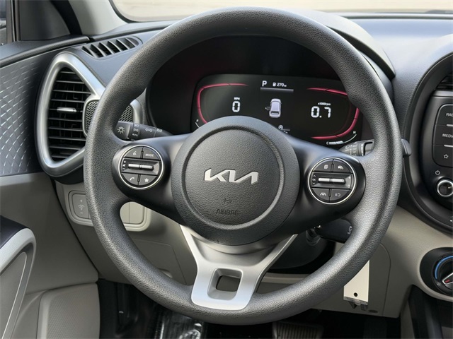 2023 Kia Soul LX photo 18