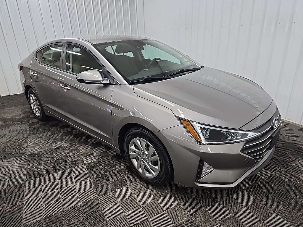 2020 Hyundai Elantra SE photo 7