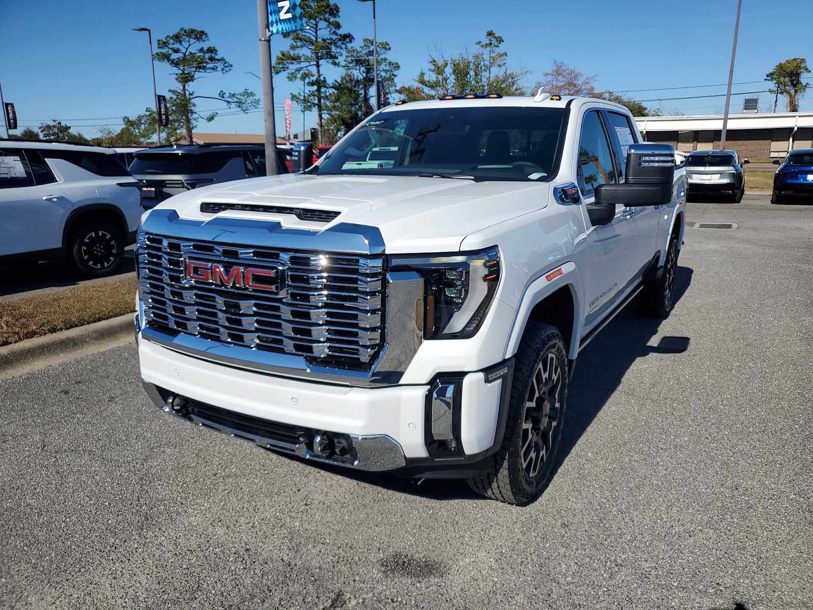 2026 GMC Sierra 2500HD Denali's photo