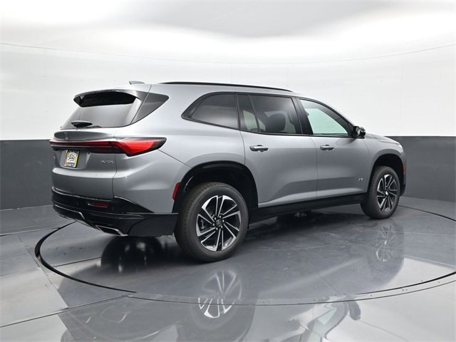2026 Buick Enclave Sport Touring photo 3