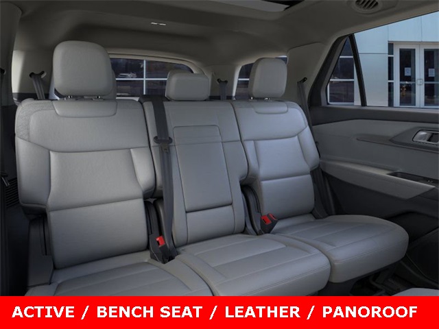 2025 Ford Explorer photo 27