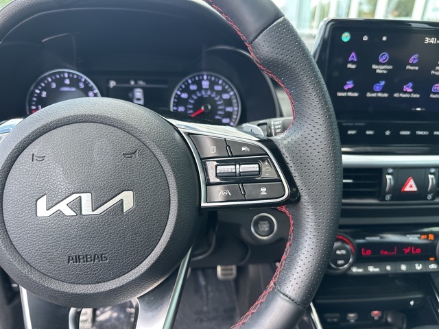 2023 Kia Forte GT photo 24