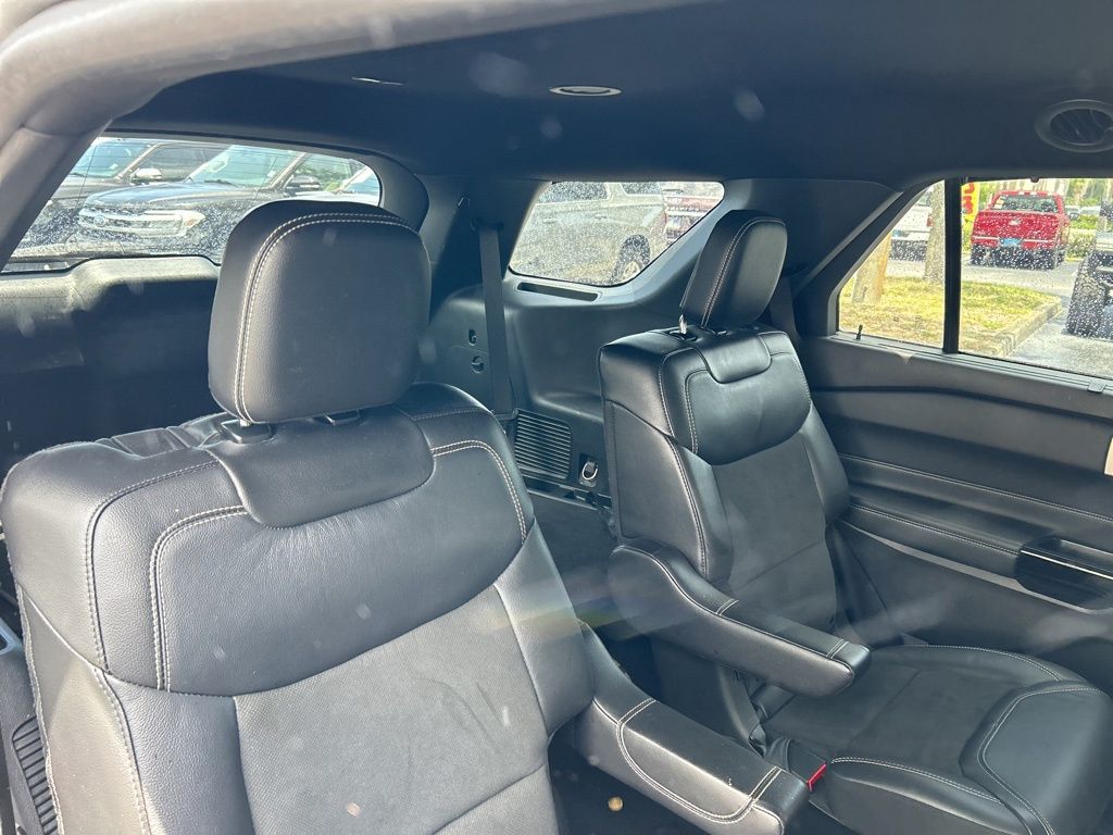 2023 Ford Explorer ST photo 46