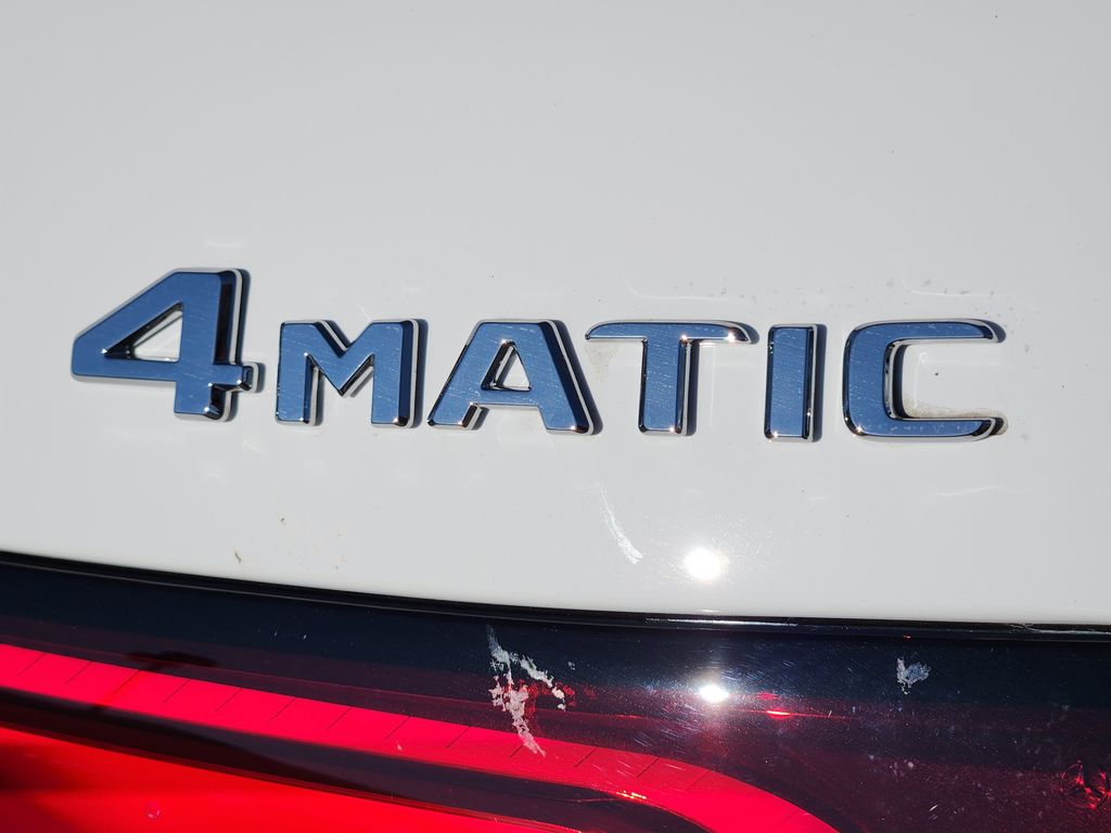 2026 Mercedes Benz GLC 300 4MATIC photo 9