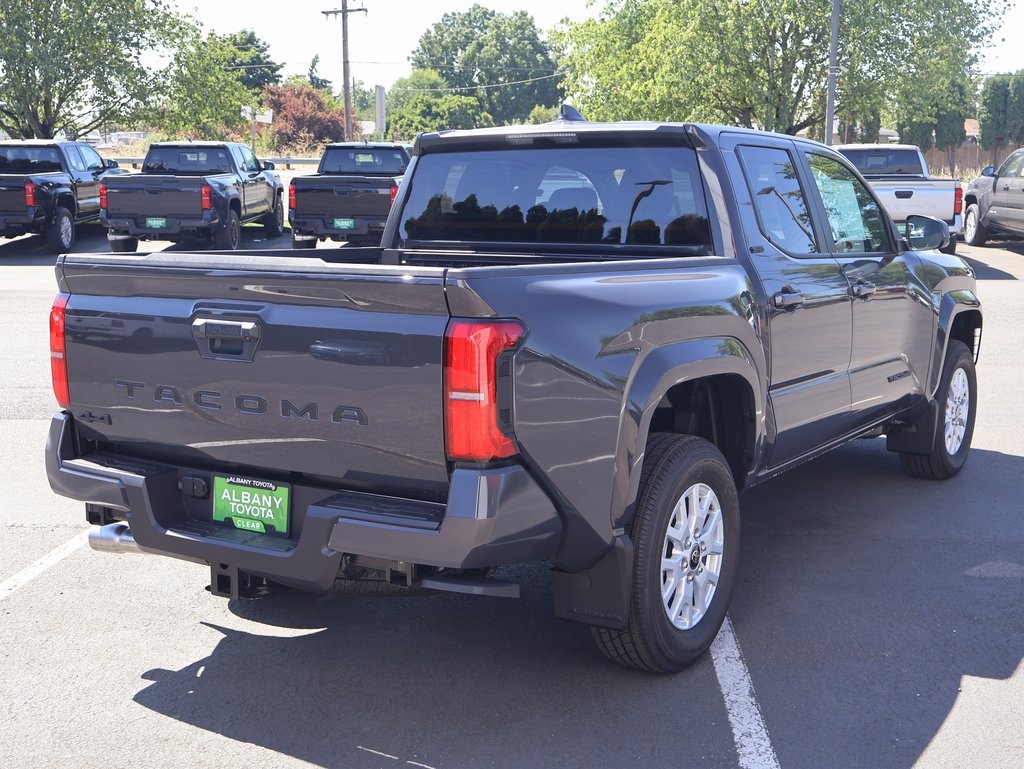 2025 Toyota Tacoma SR5 4x4 Double Cab photo 6