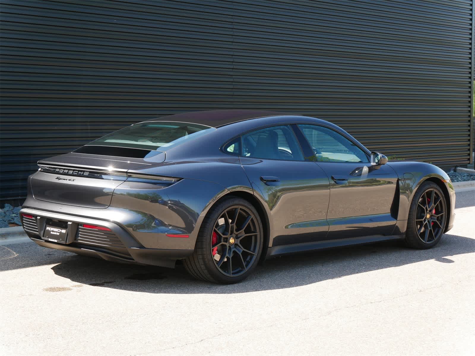 2025 Porsche Taycan 4S photo 22