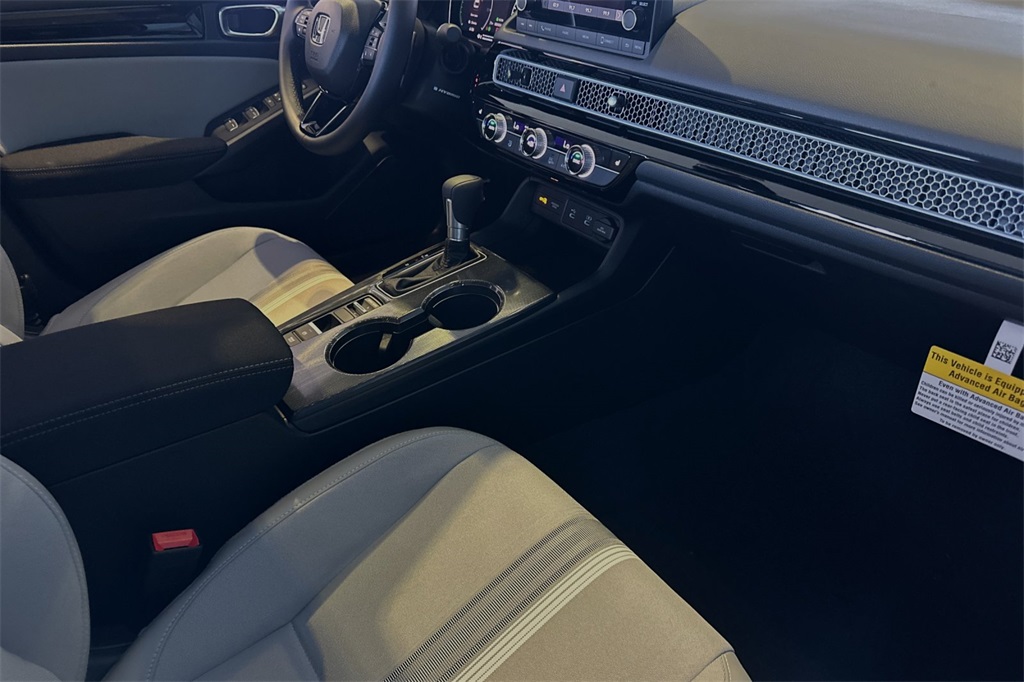 2025 Honda Civic Hybrid Sport photo 15