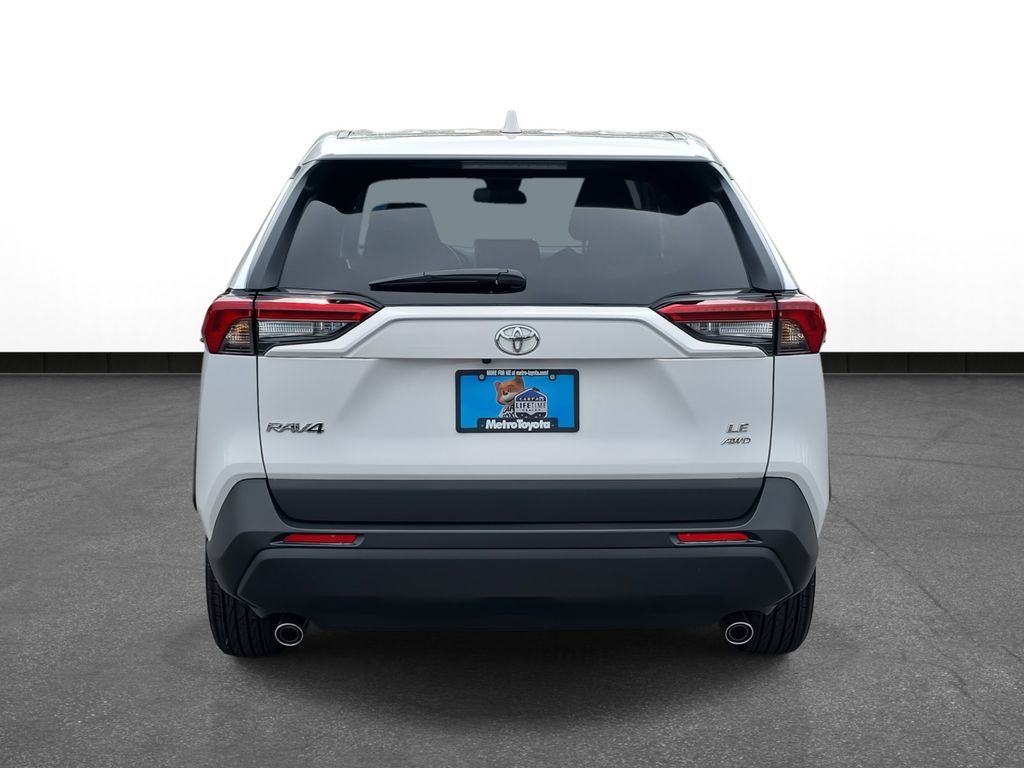 2025 Toyota RAV4 LE photo 3