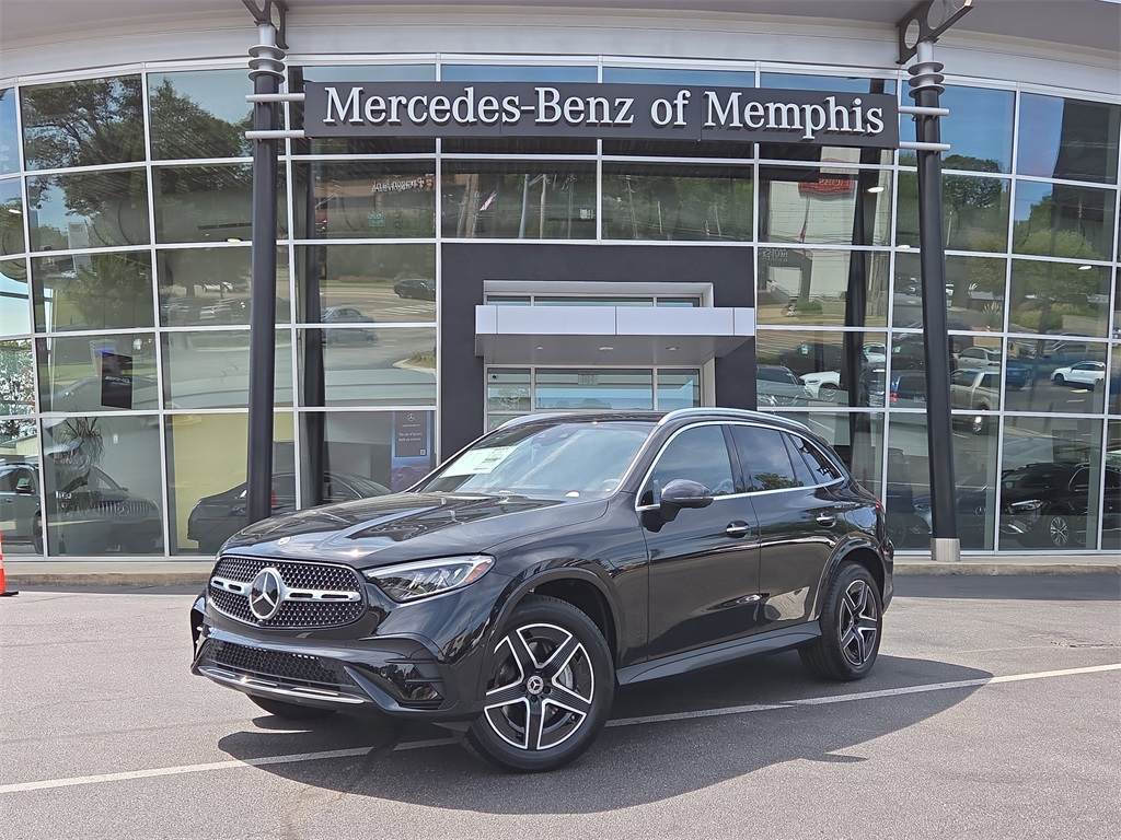 2026 Mercedes-Benz GLC Base's photo