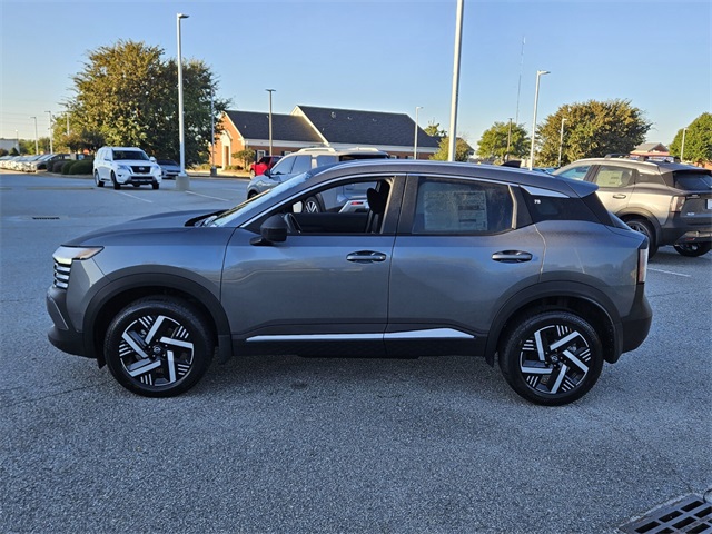 2026 Nissan Kicks SV photo 3