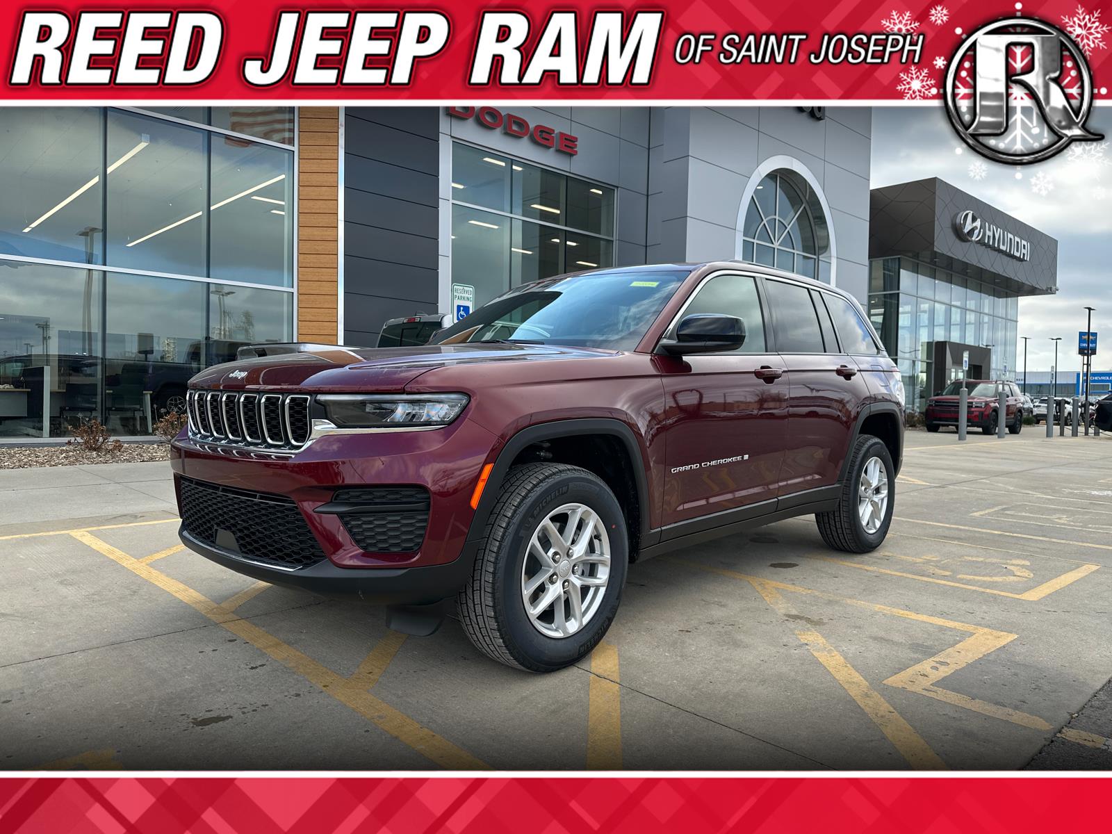 2025 Jeep Grand Cherokee Laredo's photo