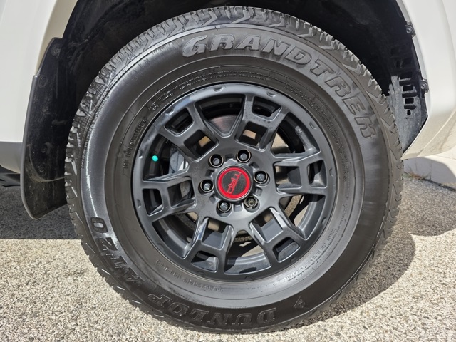 2024 Toyota 4Runner SR5 Premium photo 26