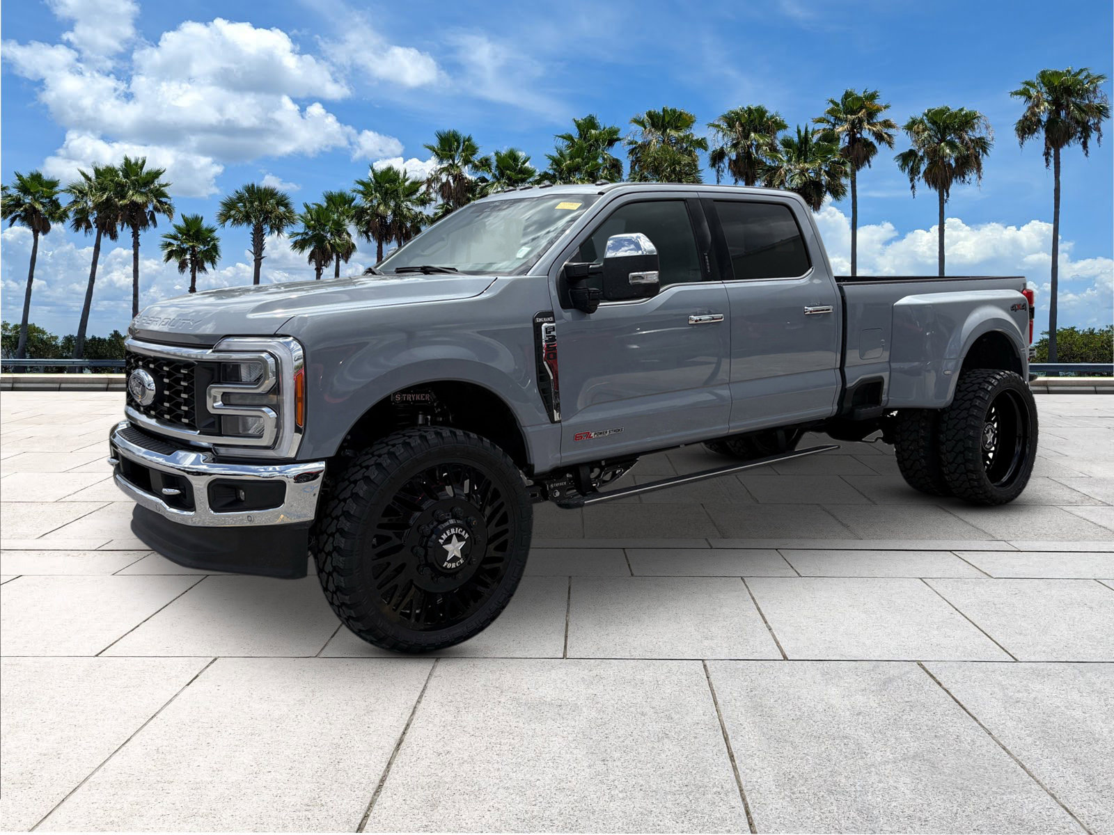 2024 Ford F-350 King Ranch photo 4