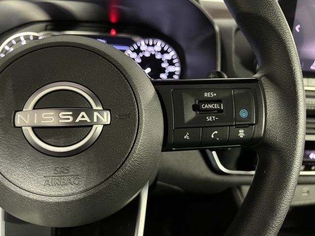 2023 Nissan Rogue SV photo 19