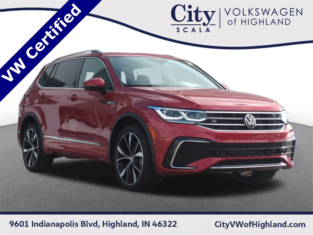 2024 Volkswagen Tiguan SEL R-LINE's photo