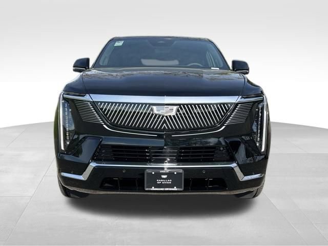 2025 Cadillac Escalade IQ Luxury photo 2