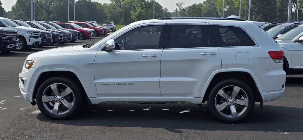 Used 2014 Jeep Grand Cherokee Overland with VIN 1C4RJFCG2EC120808 for sale in St. Cloud, Minnesota