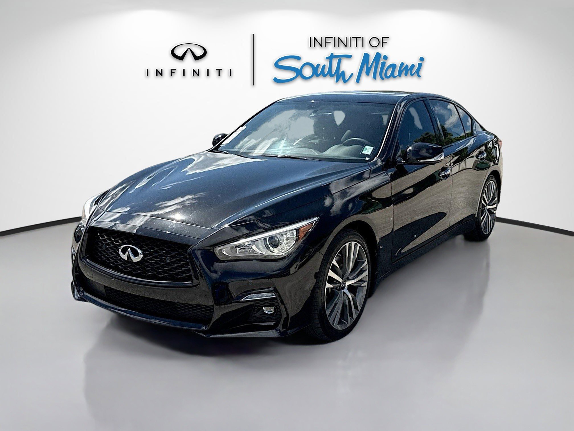 2023 Infiniti Q50 Sensory photo 3