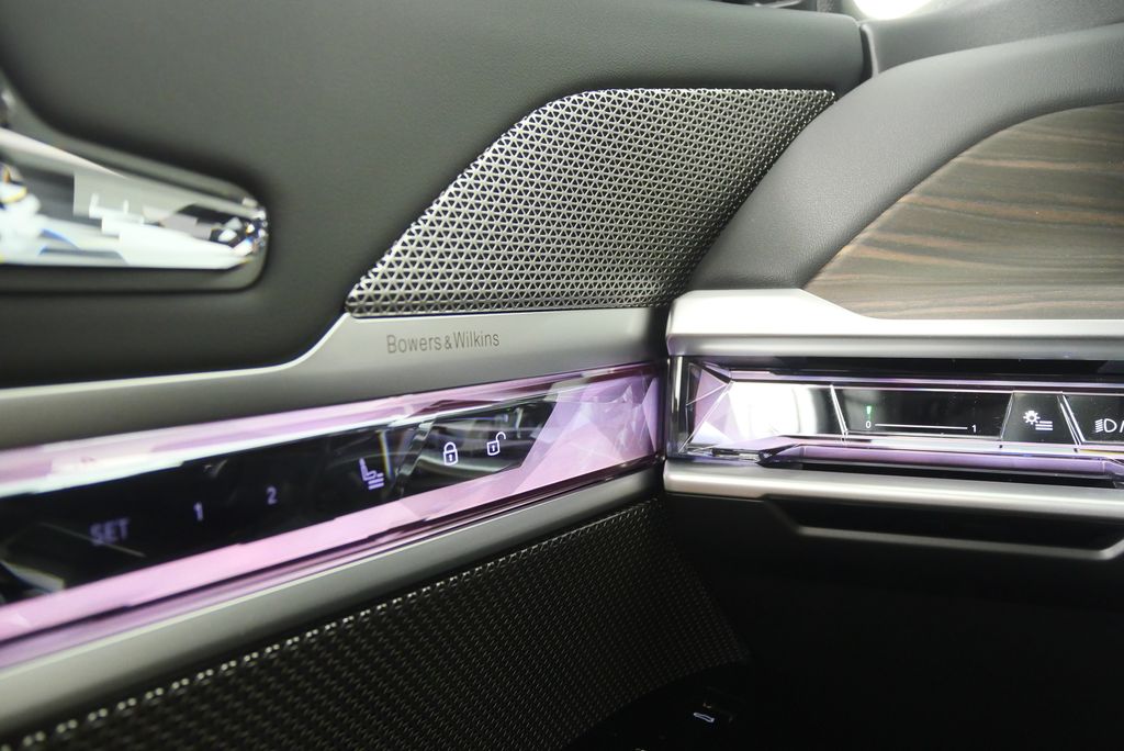 2025 Bmw 740i photo 19