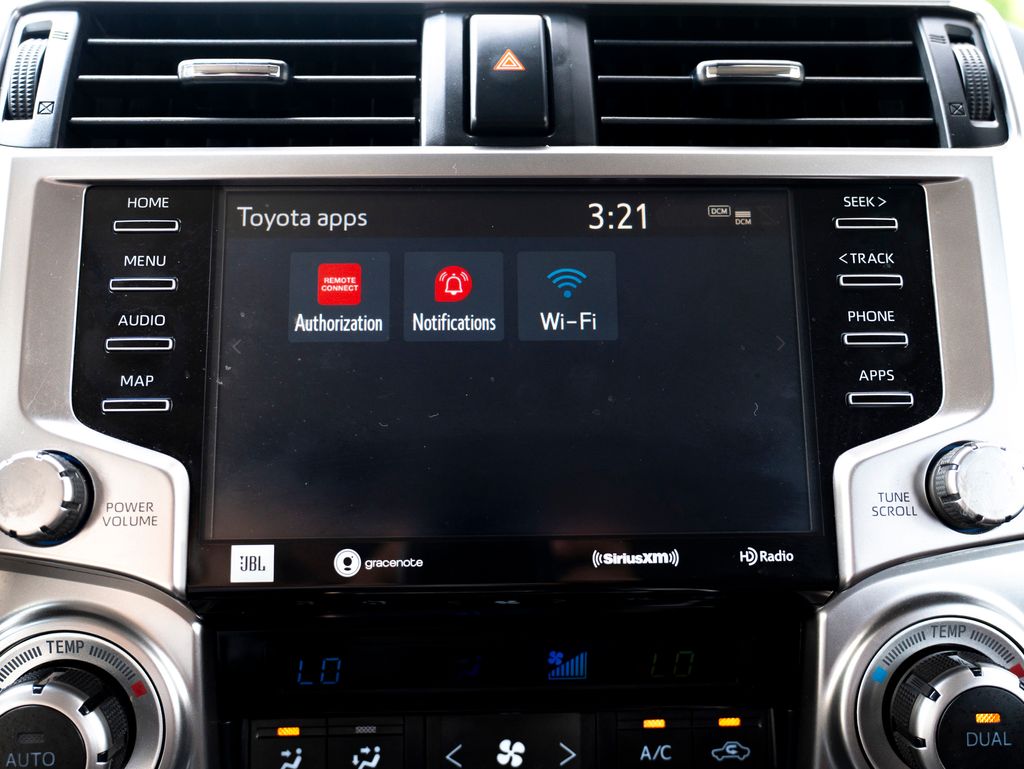 2022 Toyota 4Runner Limited photo 30