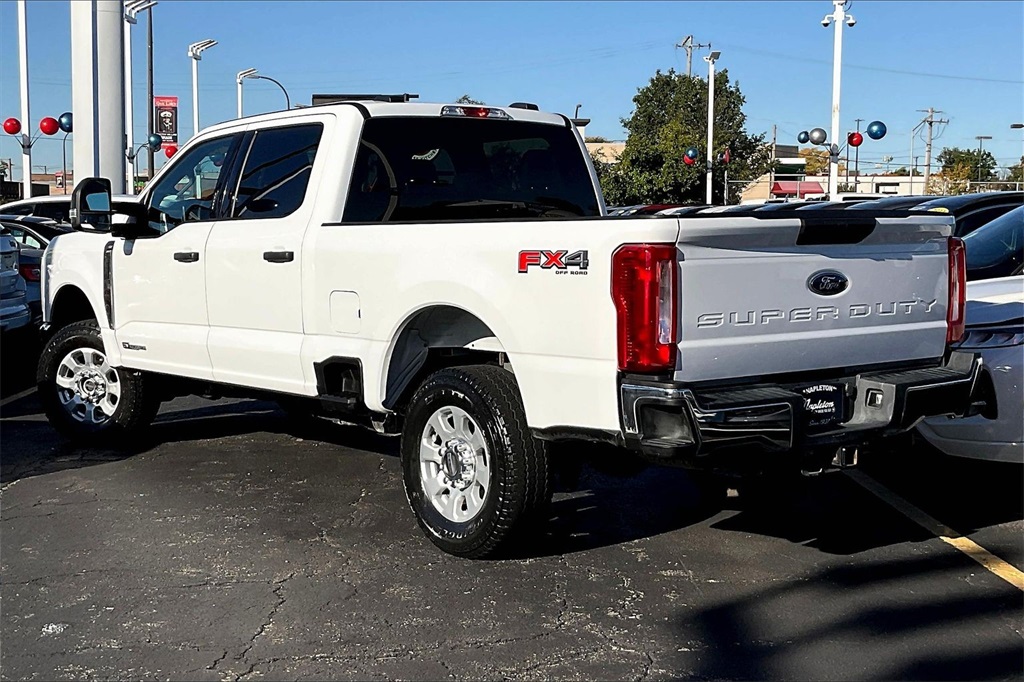 2024 FORD F-250 - Image 9