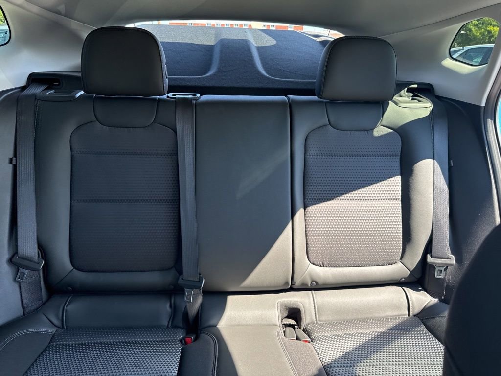 2025 Chevrolet Trax LT photo 15