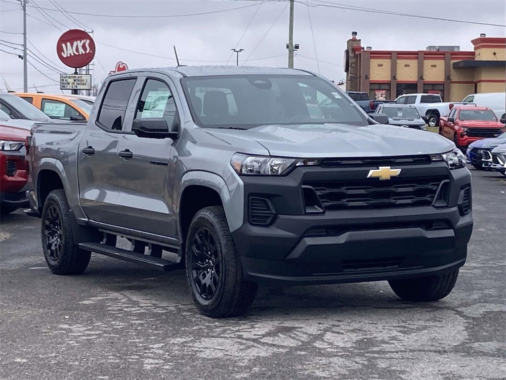 2026 Chevrolet Colorado Work Truck's photo