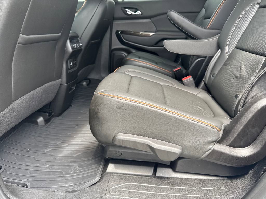 2023 Gmc Acadia AT4 photo 16