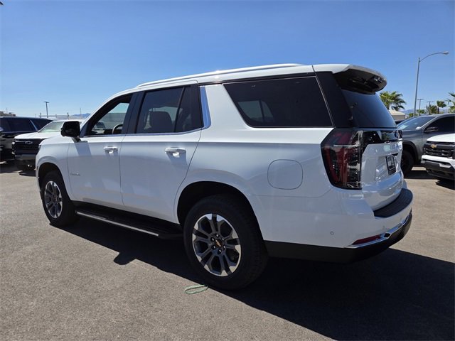 2025 Chevrolet Tahoe LS photo 3