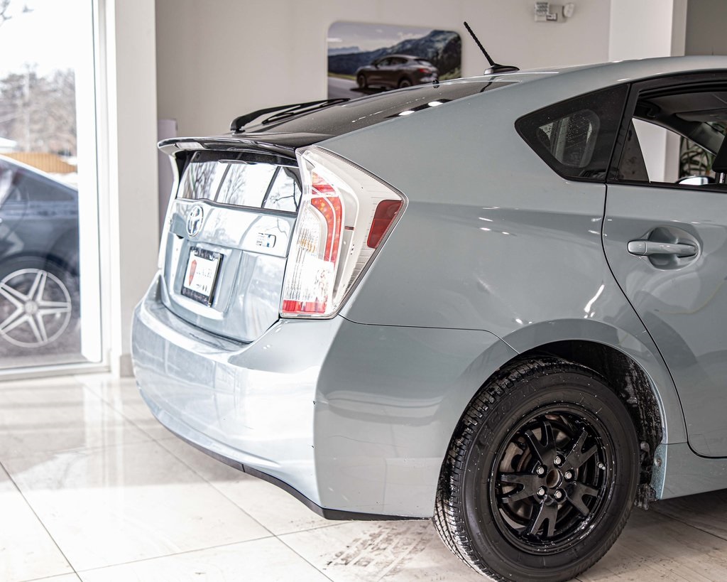 2015 TOYOTA PRIUS - Image 12