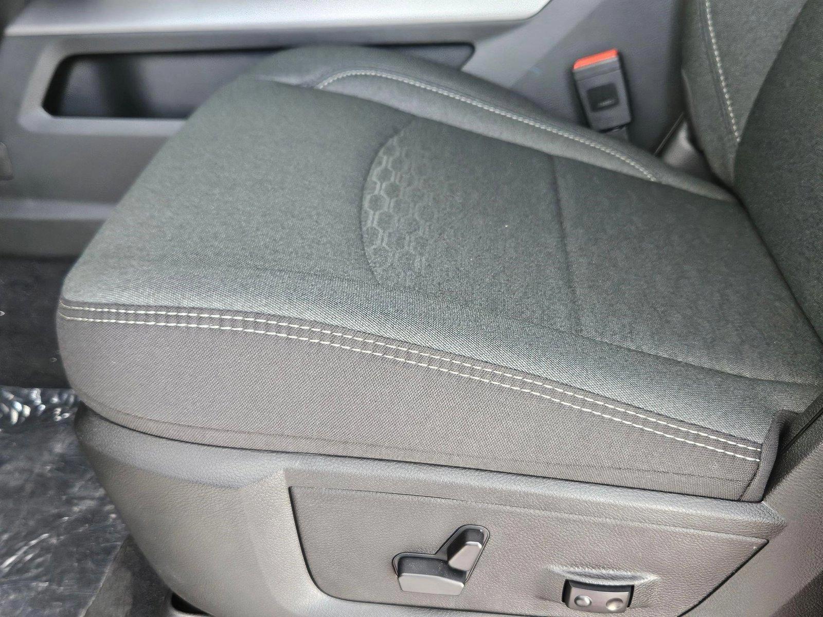 2025 Ram 2500 Lone Star photo 4