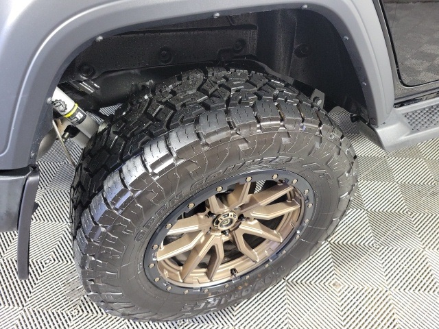 2024 Jeep Wrangler Sport S photo 7