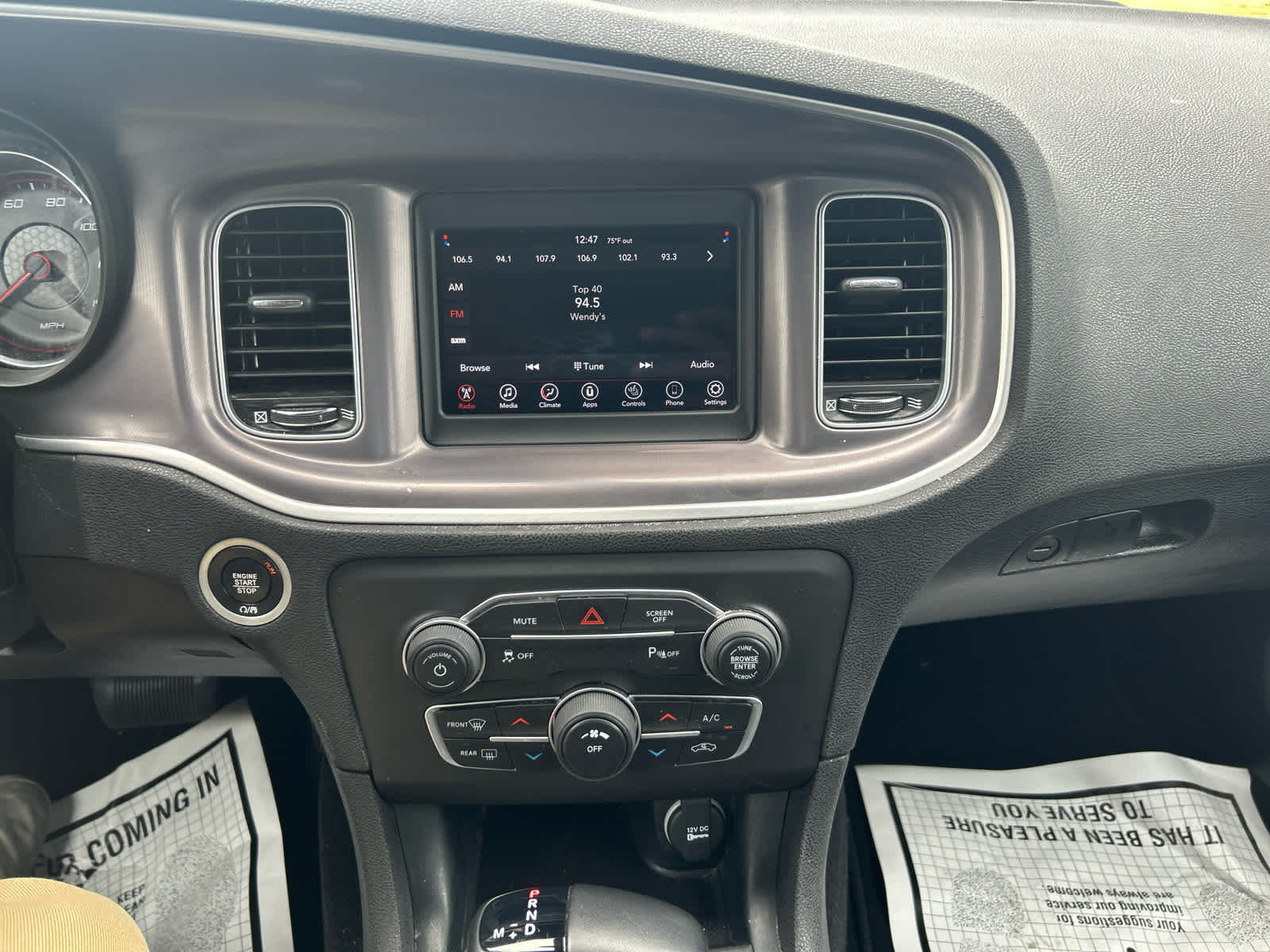 2022 Dodge Charger SXT photo 15