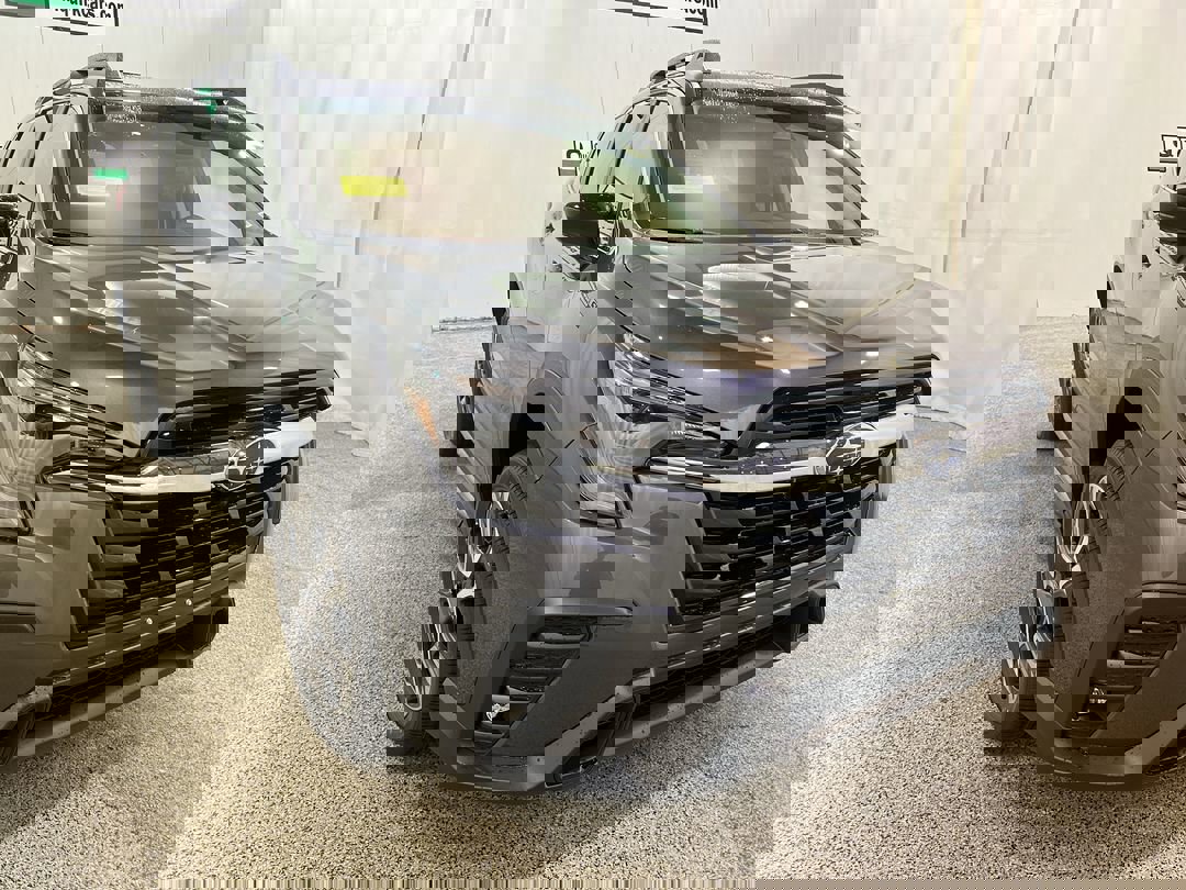 2025 Subaru Ascent Limited's photo