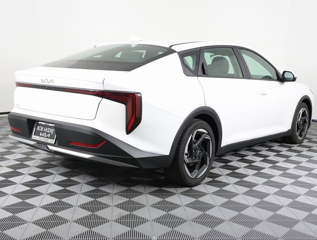 2025 Kia K4 EX photo 5