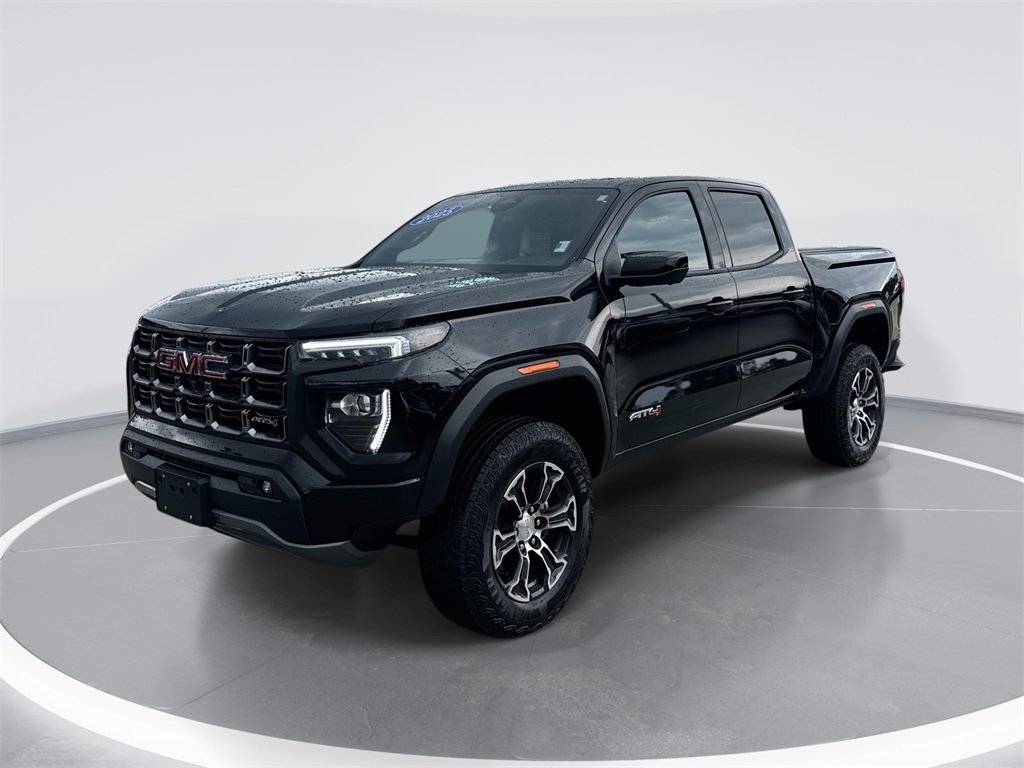 2025 GMC Canyon AT4's photo