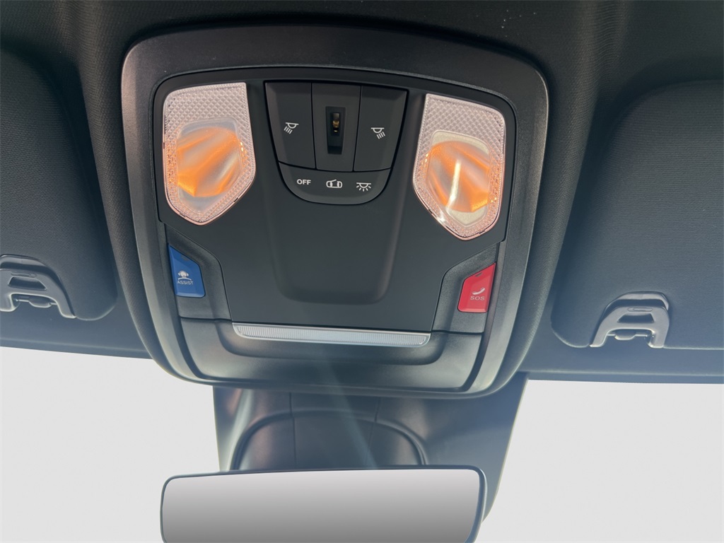 2025 Ram 2500 Big Horn photo 16