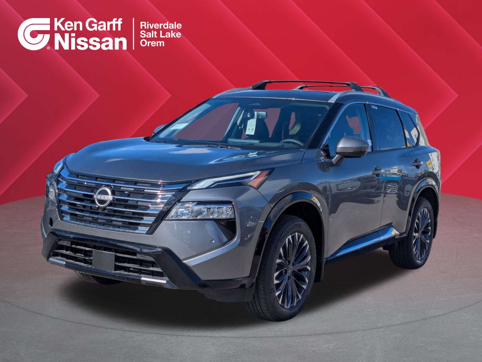 2026 Nissan Rogue Platinum's photo