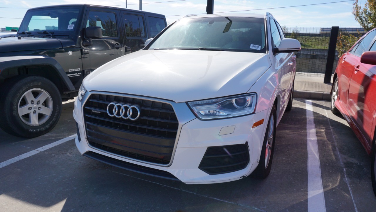 2017 Audi Q3 Premium's photo