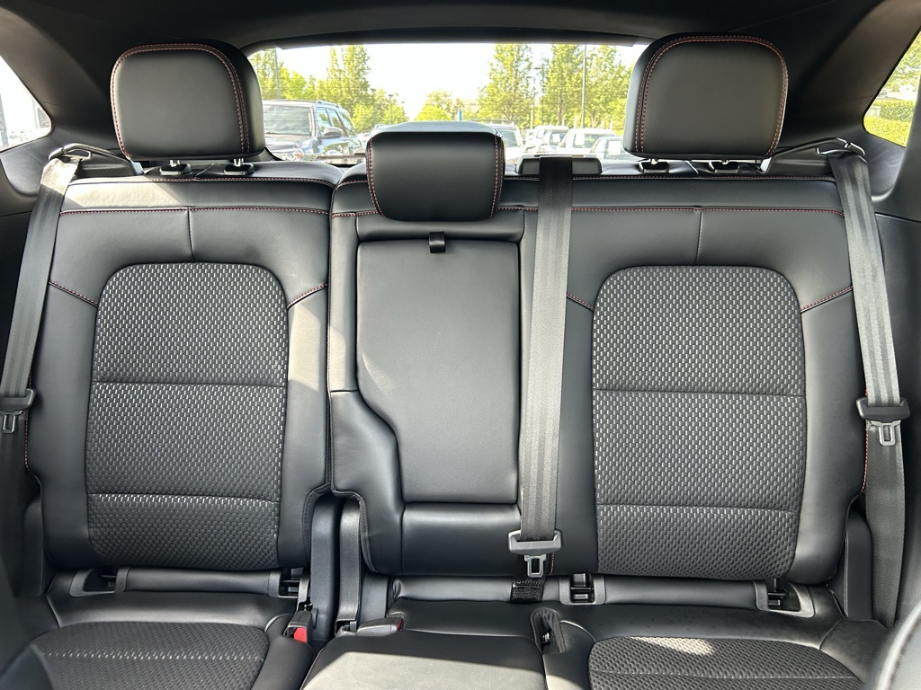 2024 Ford Escape ST-Line Select photo 19