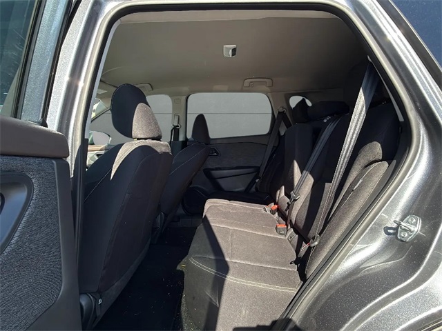 2023 Nissan Rogue S photo 22