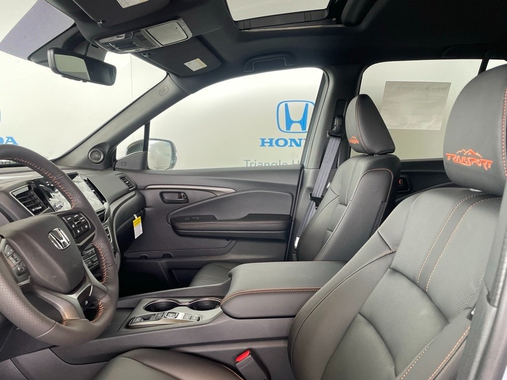 2025 Honda Ridgeline TrailSport photo 12