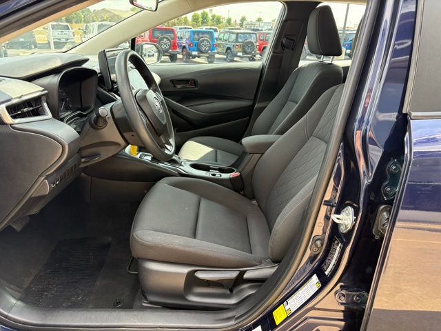 2023 Toyota Corolla LE photo 11