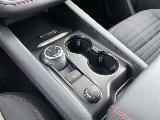 2025 Ford Explorer ST-Line photo 13