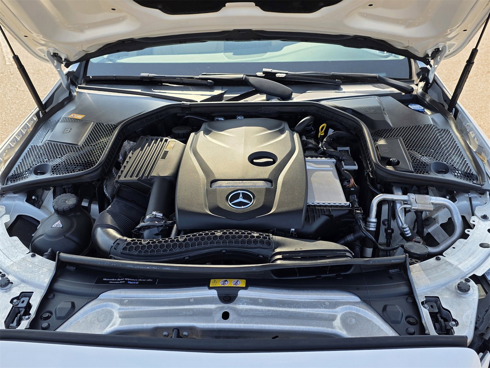 2016 Mercedes Benz C 300 photo 28