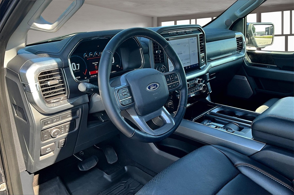 2021 Ford F-150 Lariat photo 13