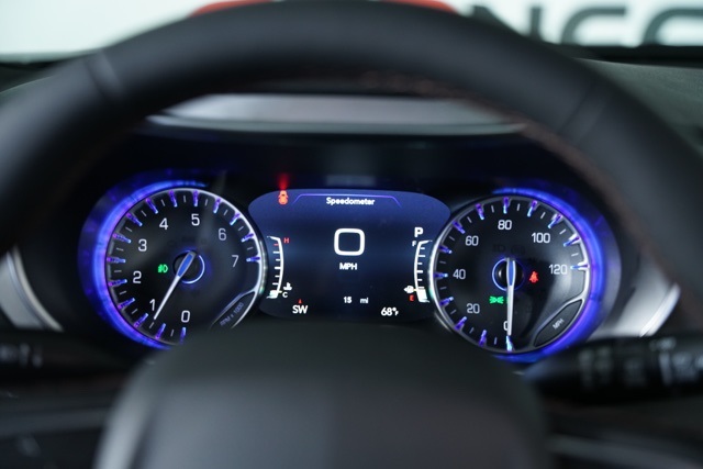 2026 Chrysler Pacifica Pinnacle photo 3