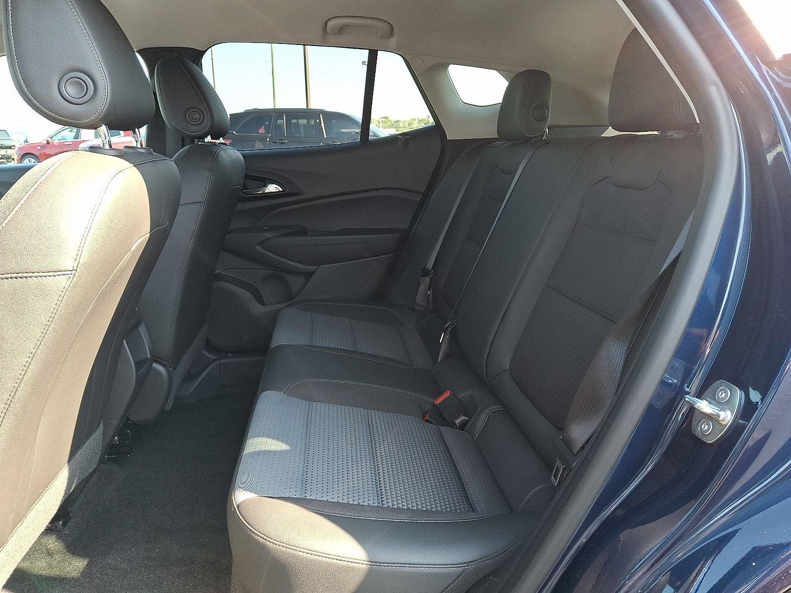2024 Chevrolet Trax LT photo 9